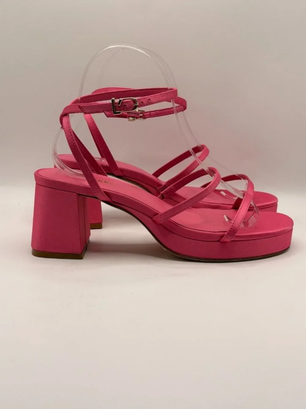 Larroude women pink